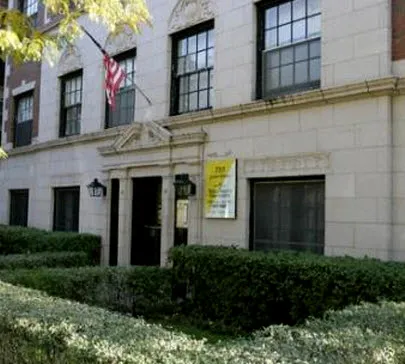 Tree lined street view of 735 West Junior Terrace Apartments in Chicago