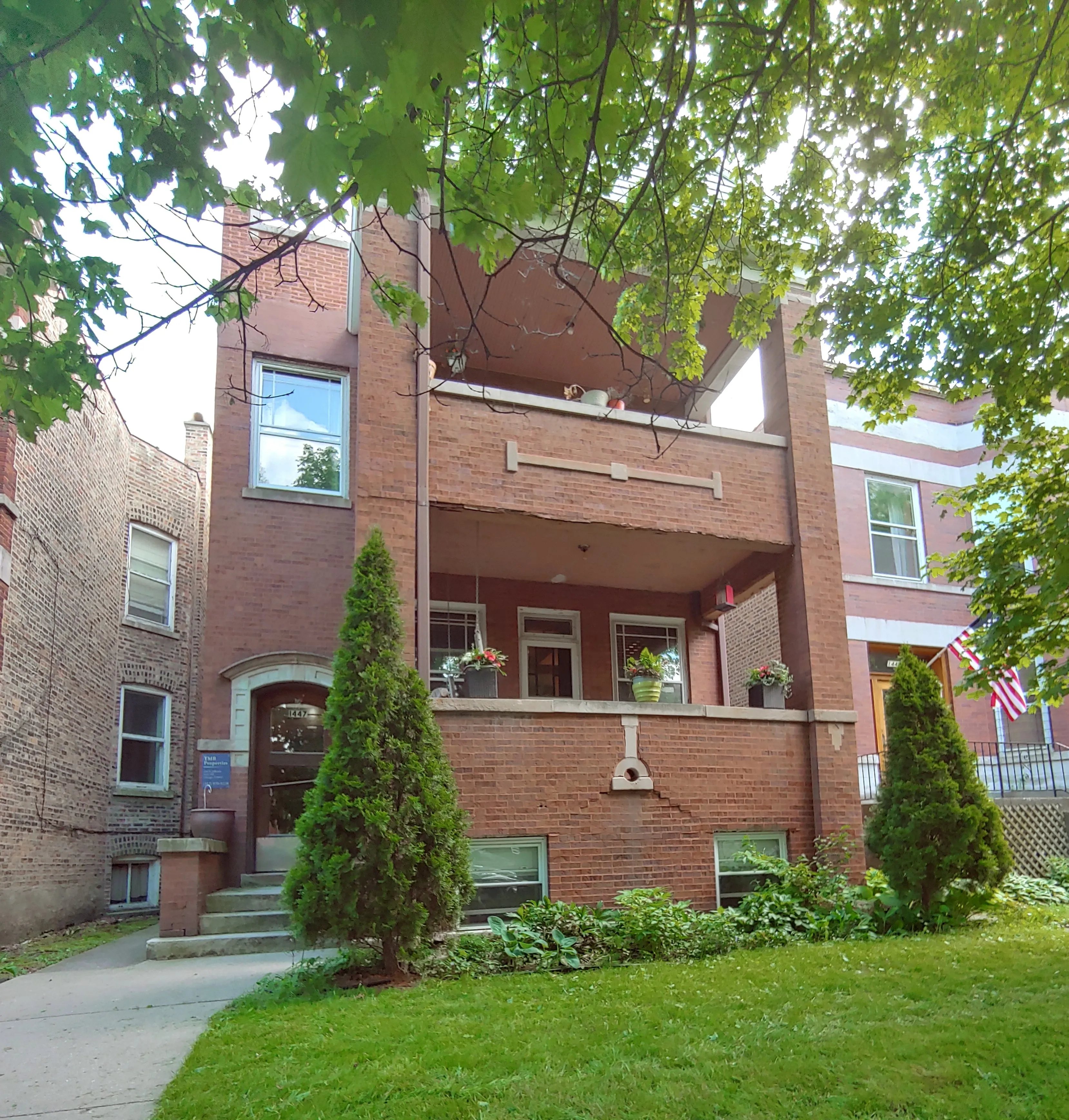 1447 W OLIVE AVE 60660-unit#002-Chicago-IL