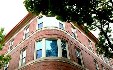 entrance of 6054-56 N Broadway/1207-09 W Glenlake Apartments in Edgewater