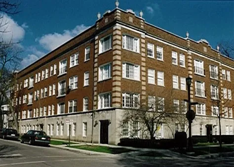 exterior corner brick view of Hinman & Lee Apartments in Evanston IL