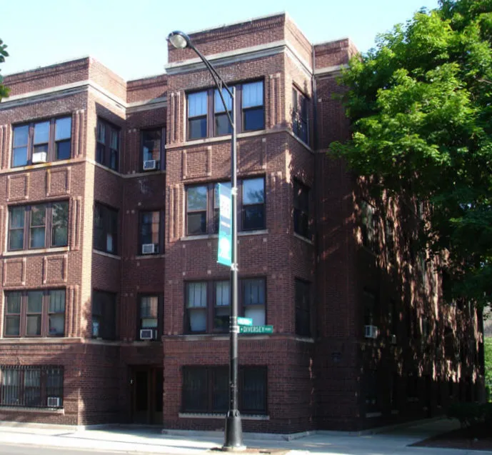 red brick exterior of 857-859 West Diversey Apartments