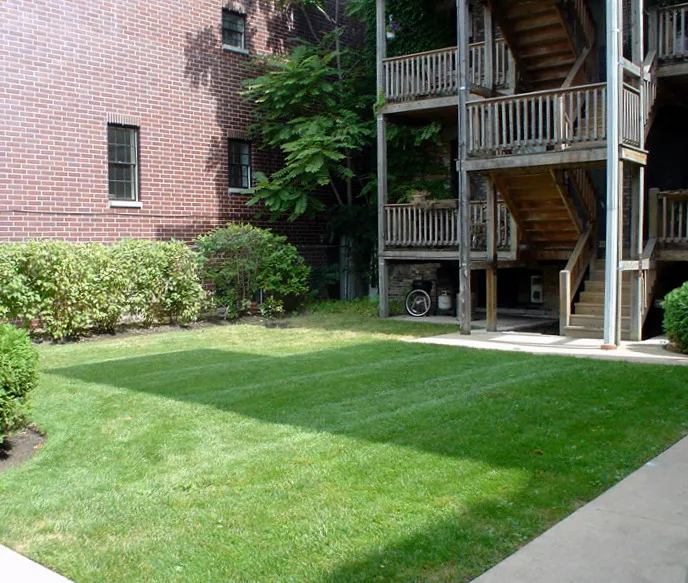 2440-2442 North Racine Apartments