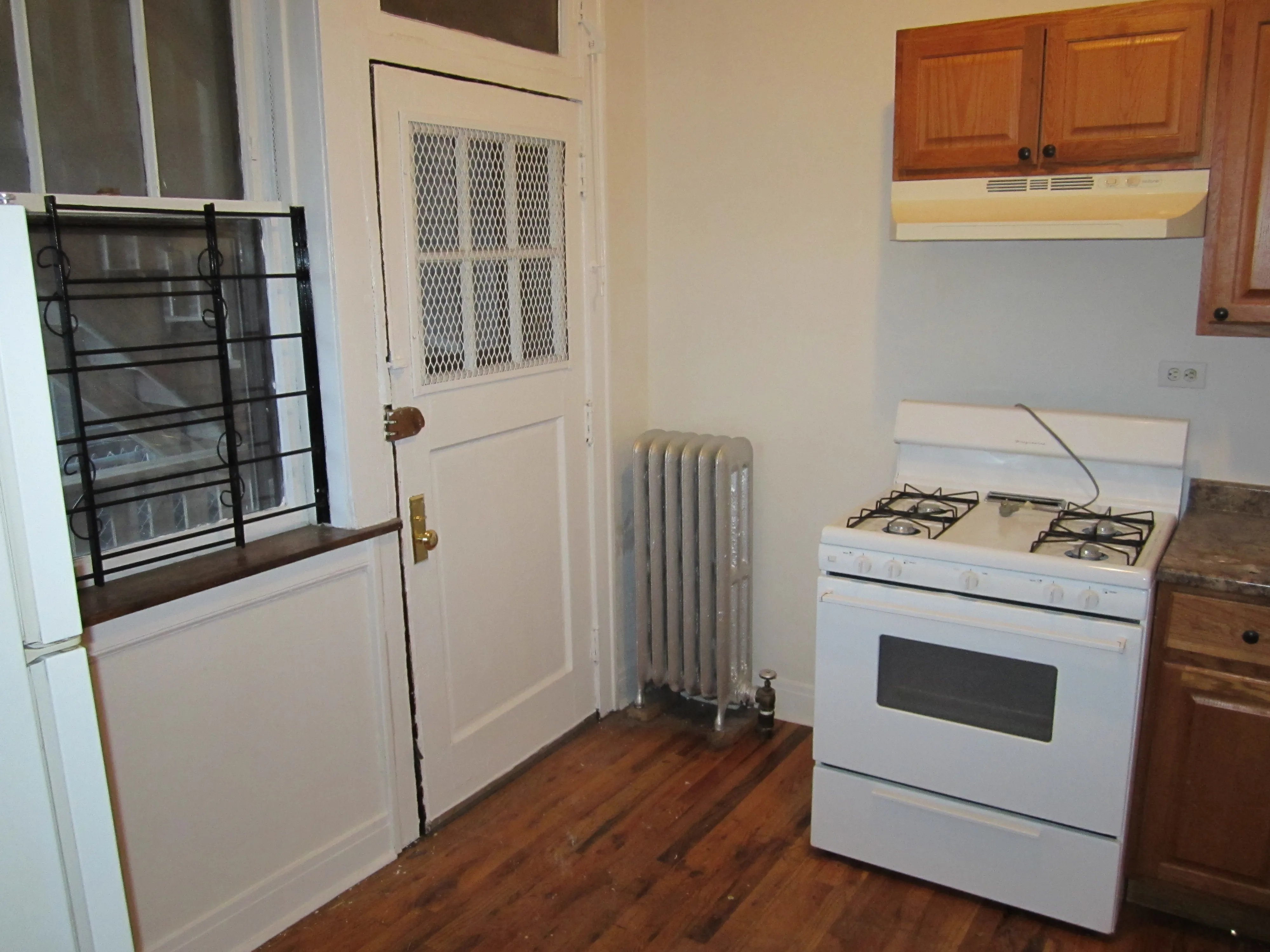 1331 #1S kitchen door