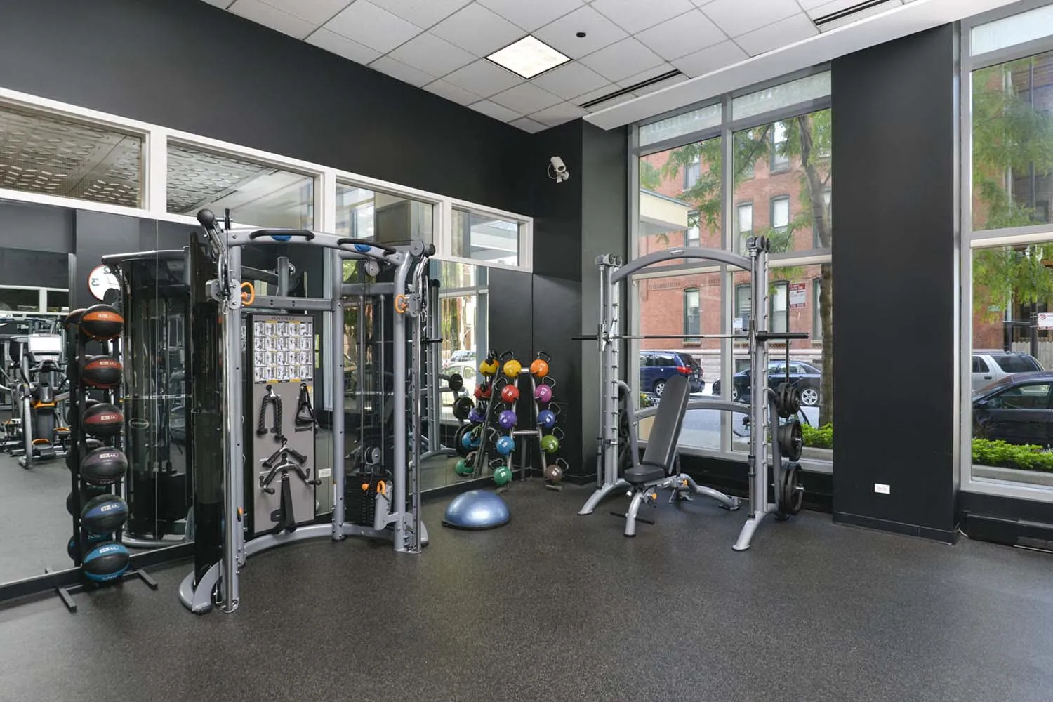 Chestnut Tower Apartments