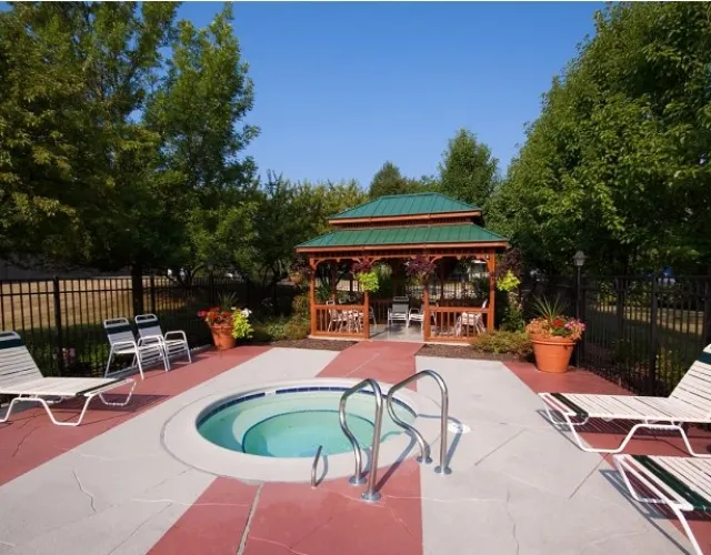 1533  BALDWIN CT 60090-Village Green at Arlington Club-WHEELING-IL