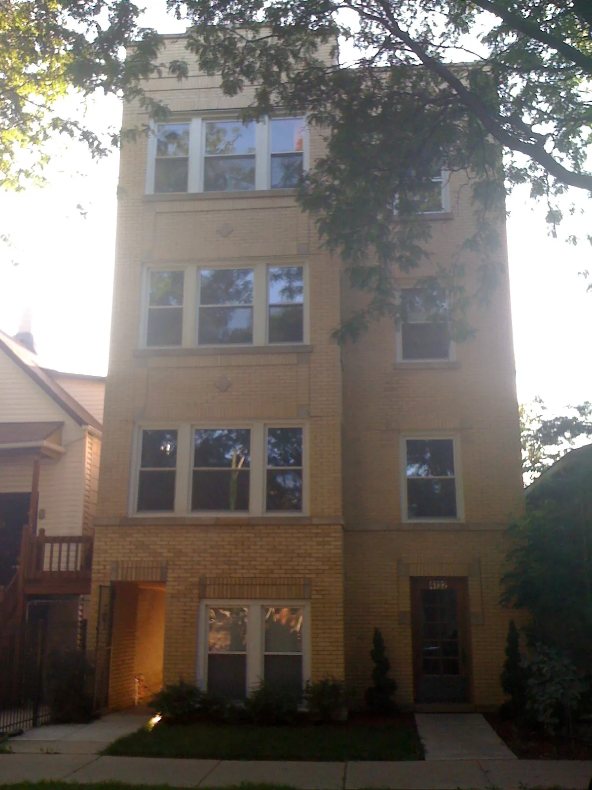 4132 N MOZART ST 60618-Mozart by the Park Apartments-unit#02-Chicago-IL