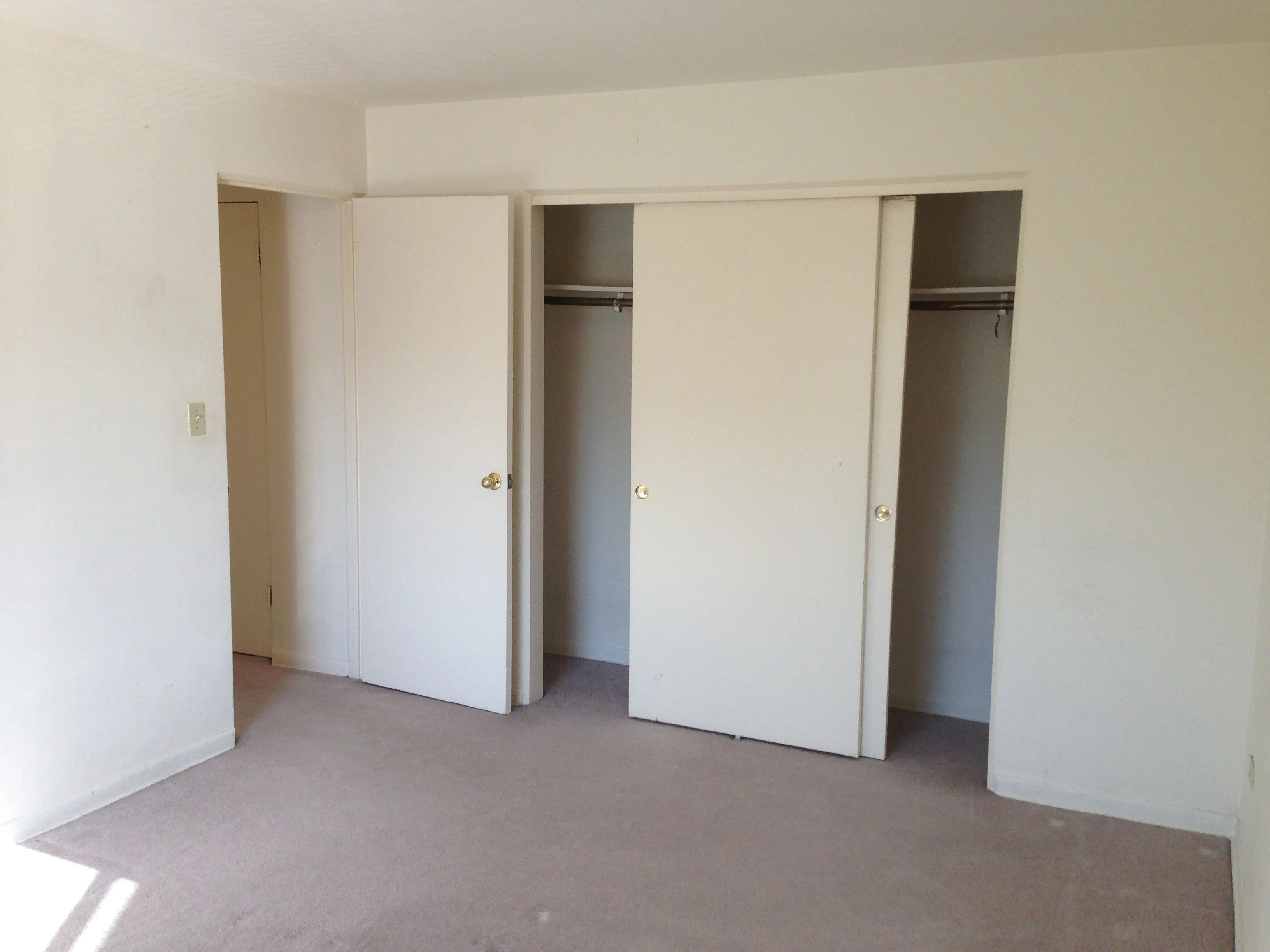 8046 N KNOX AVE 60076-Knox Apartments-unit#3D-Skokie-IL