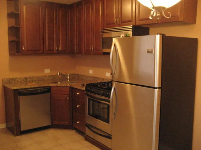 4855 W ROSCOE ST 60641-Roscoe/Lamon Condo -unit#3-Chicago-IL