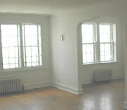 living room/dining room 1639-1651 W Touhy Apartments