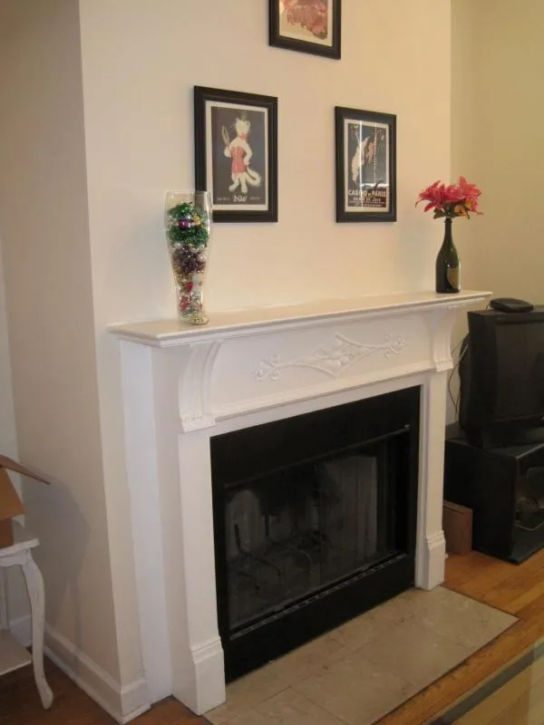 2043 N Sheffield Apartments