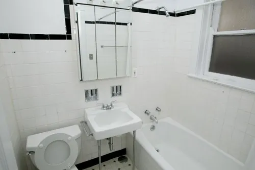 929-35  MICHIGAN AVE 60202-929-35 Michigan-Evanston-IL