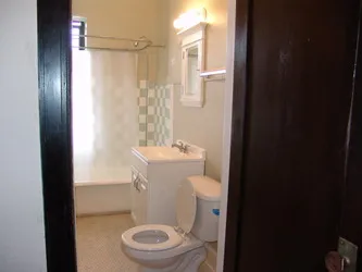 l;ooking up at 4554 N Malden Apartments in Uptown