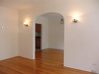 1623 W LUNT AVE 60626-1623-1633 West Lunt-Chicago-IL