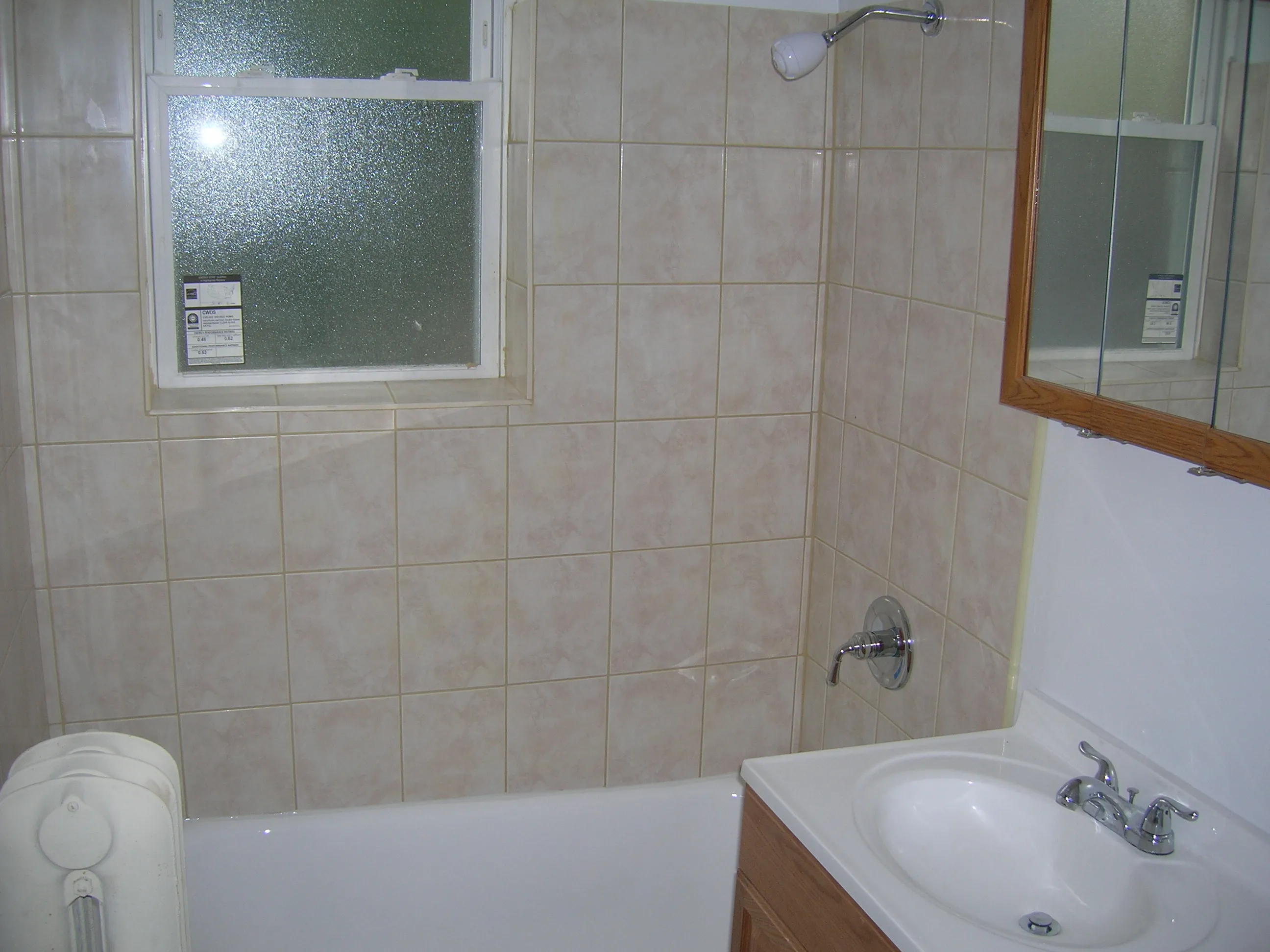 1733-1735 W Pratt Apartments