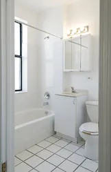 exterior of the Marquis Apartments in Edgewater Chicago