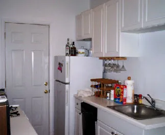3815-23 N Greenview Apartments