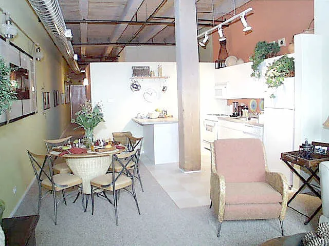 rendering of exterior of Lake Street Loft Apartments in Chicago