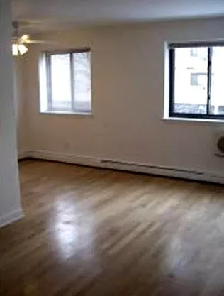 exterior with trees at 5250 N Sheridan Apartments in Chicago