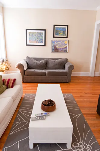 exterior view from across the street at 618 Hinman Apartments in Evanston