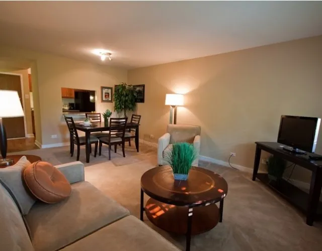 Oak Park City Apartments