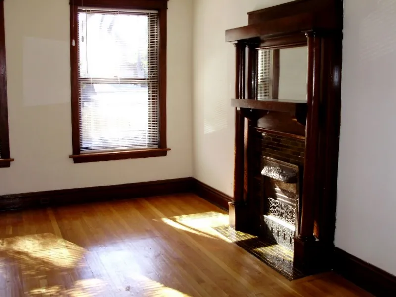 2440-2442 North Racine Apartments