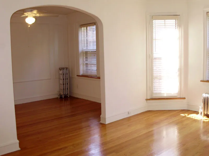 4715-4723 N Winchester Apartments