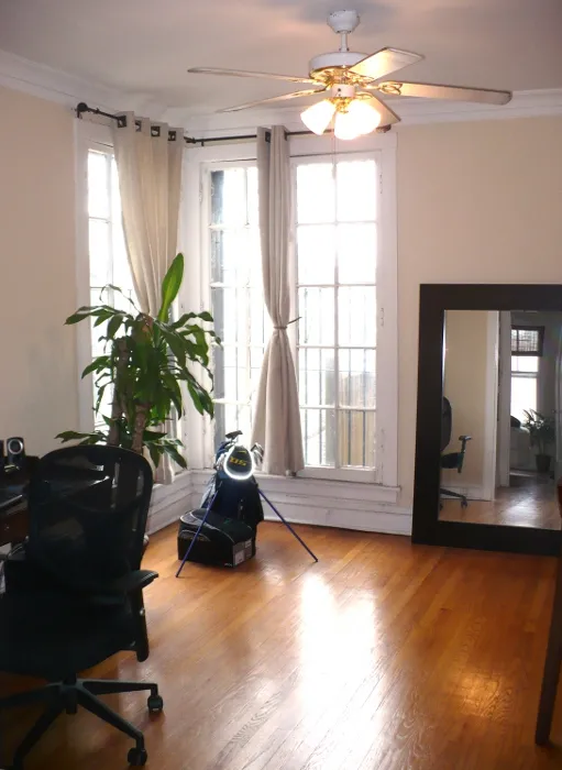 1419-23 W Addison Apartments