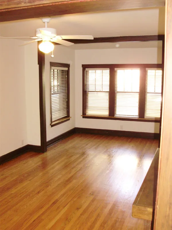 4201-4207 North Ashland Apartments