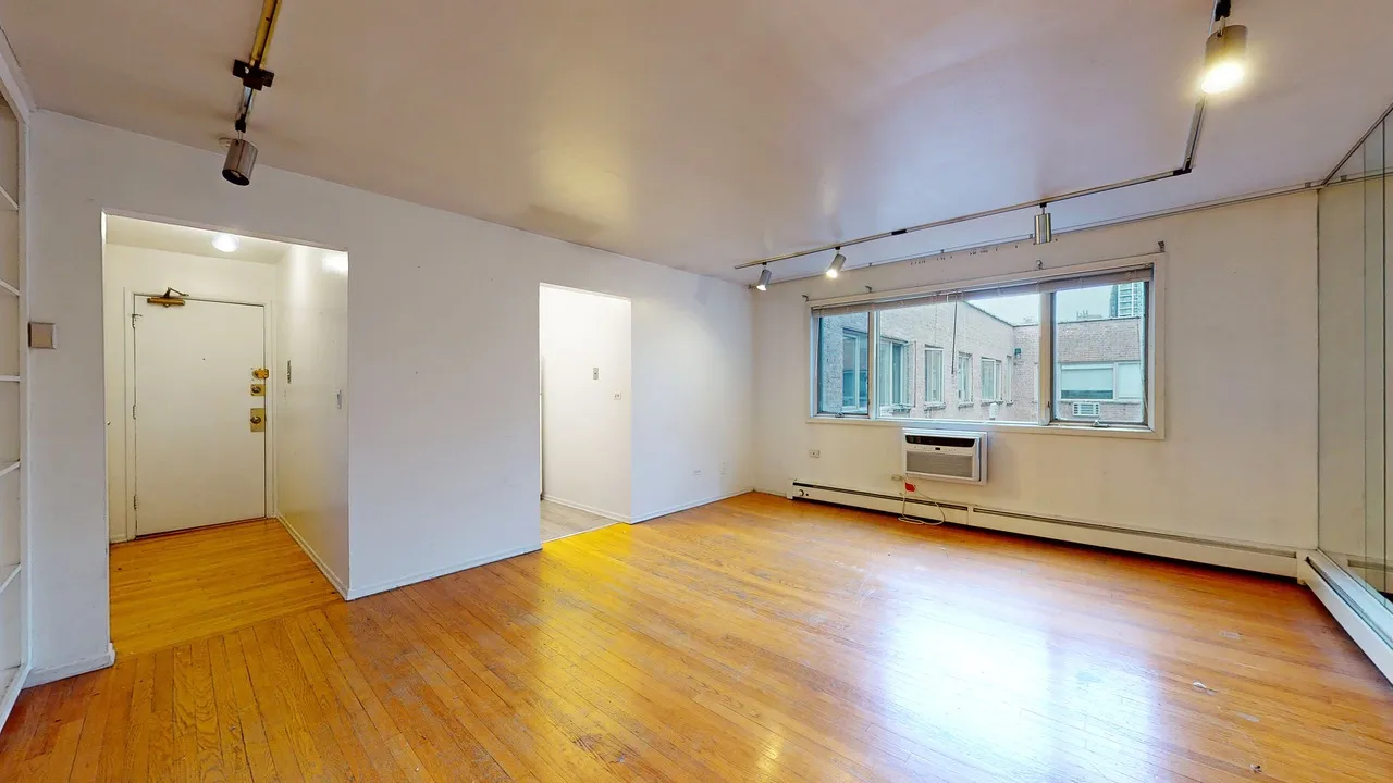 426 W BARRY AVE 60657-unit#503-Chicago-IL