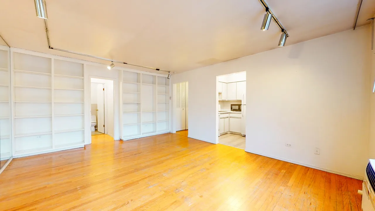 426 W BARRY AVE 60657-unit#503-Chicago-IL