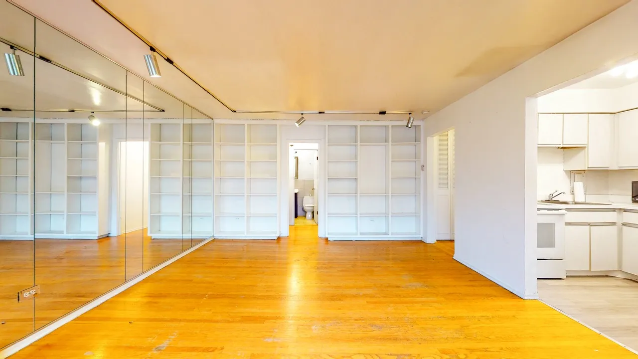 426 W BARRY AVE 60657-unit#503-Chicago-IL