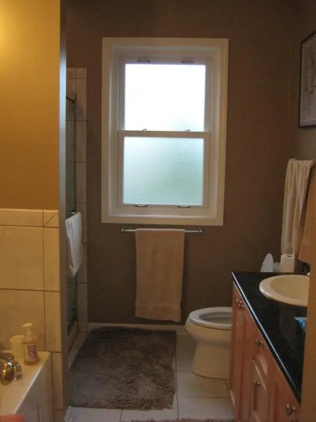 master bathroom (has a jacuzzi, shower and his/her sinks)