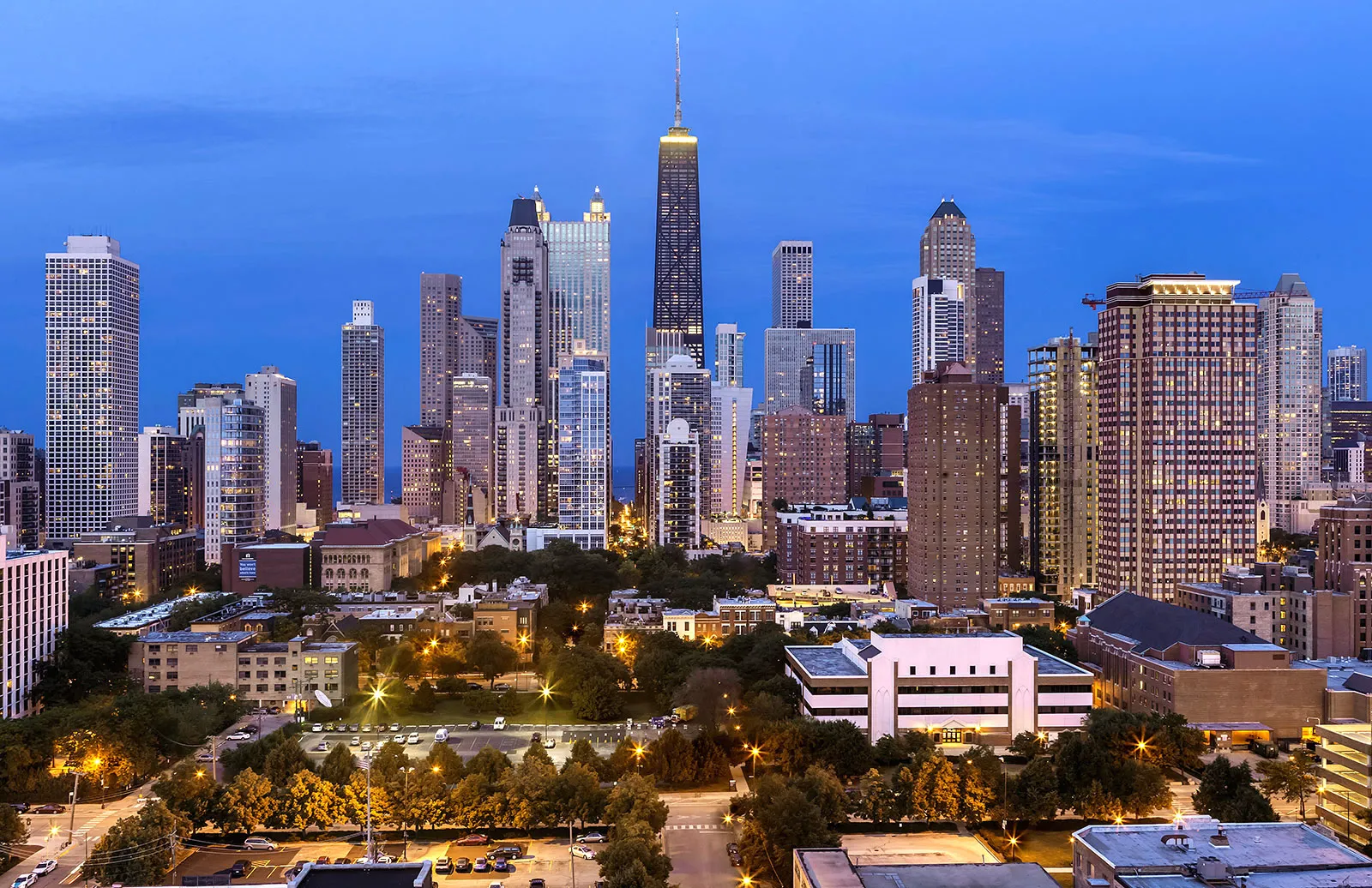 Niche 905 Apartments