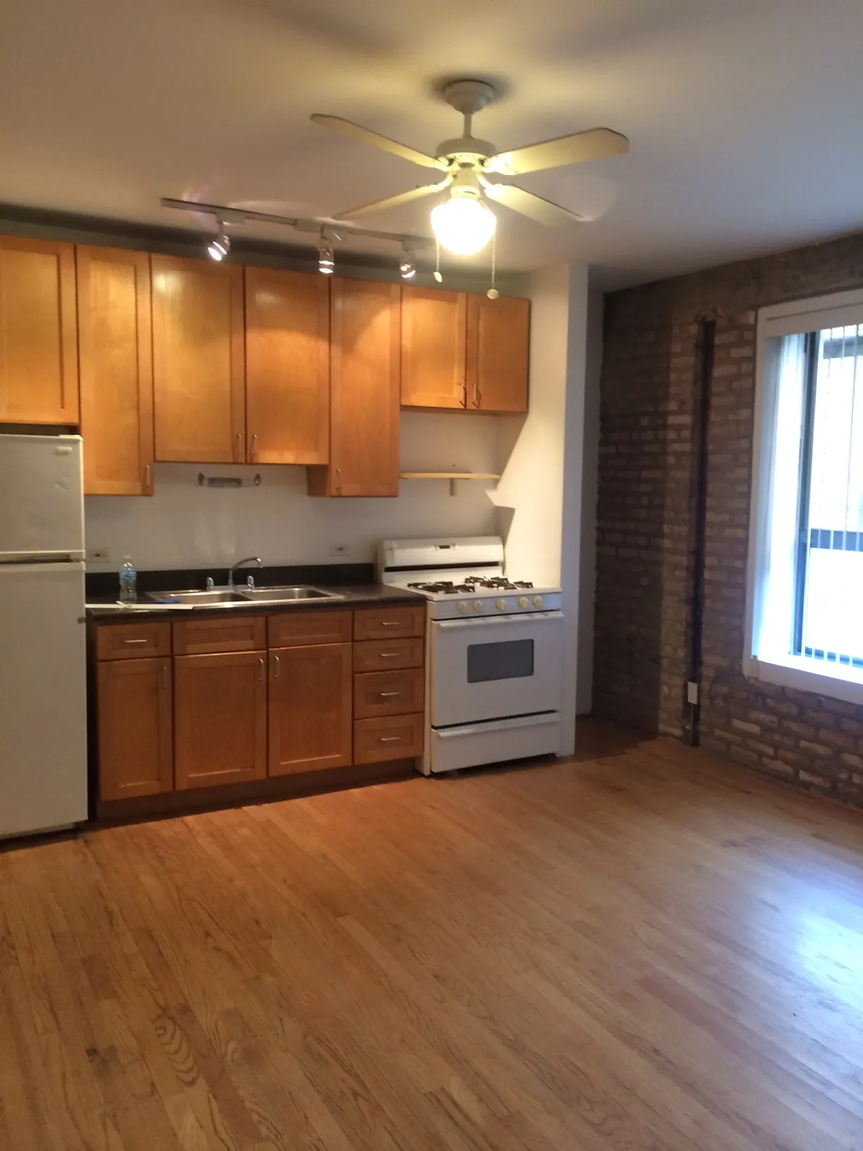1624 W MORSE AVE 60626-unit#407-Chicago-IL