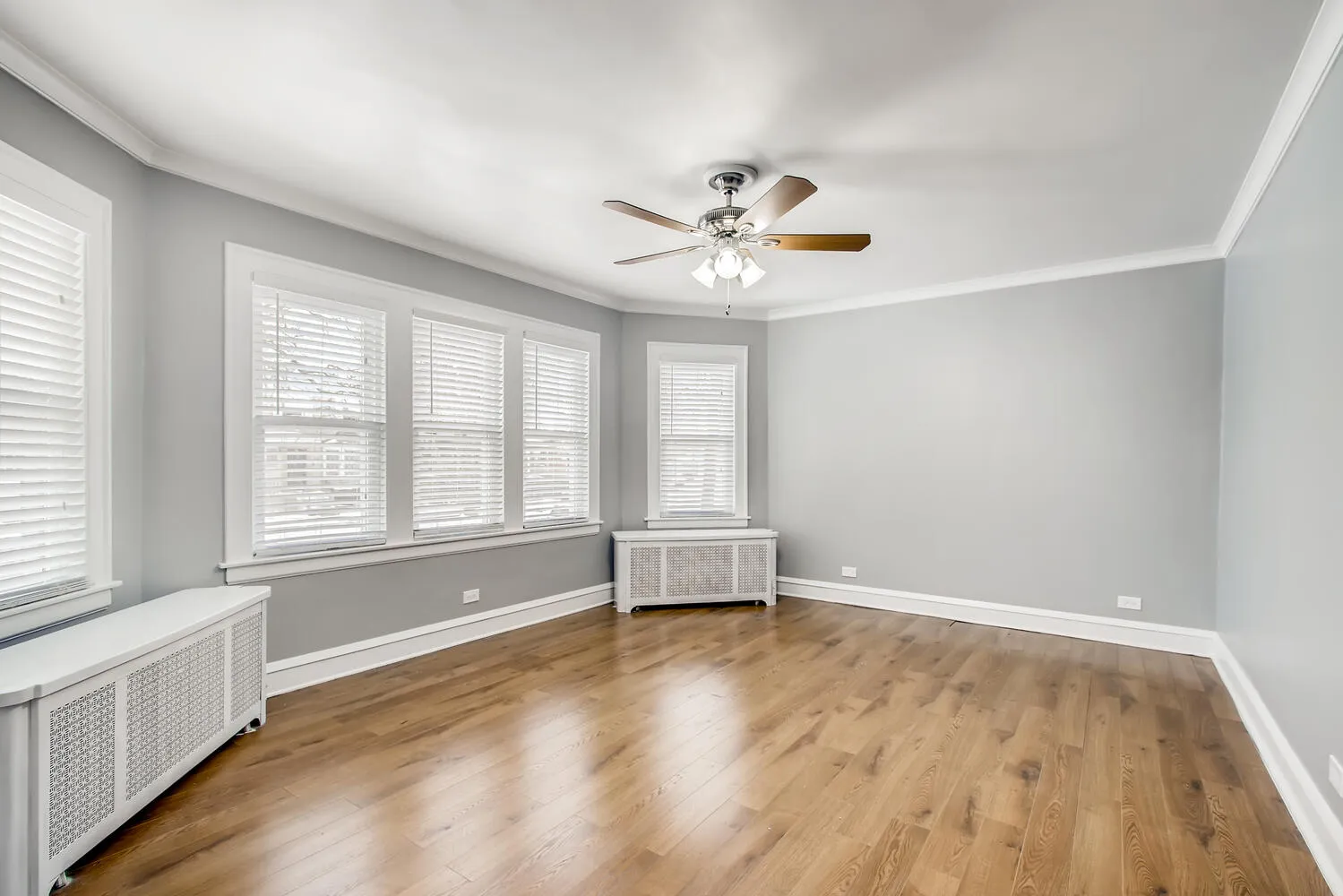 2943 N MONT CLARE AVE 60634-Chicago-IL