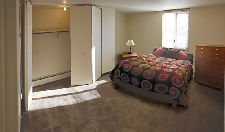 Hyde Park West Apartments