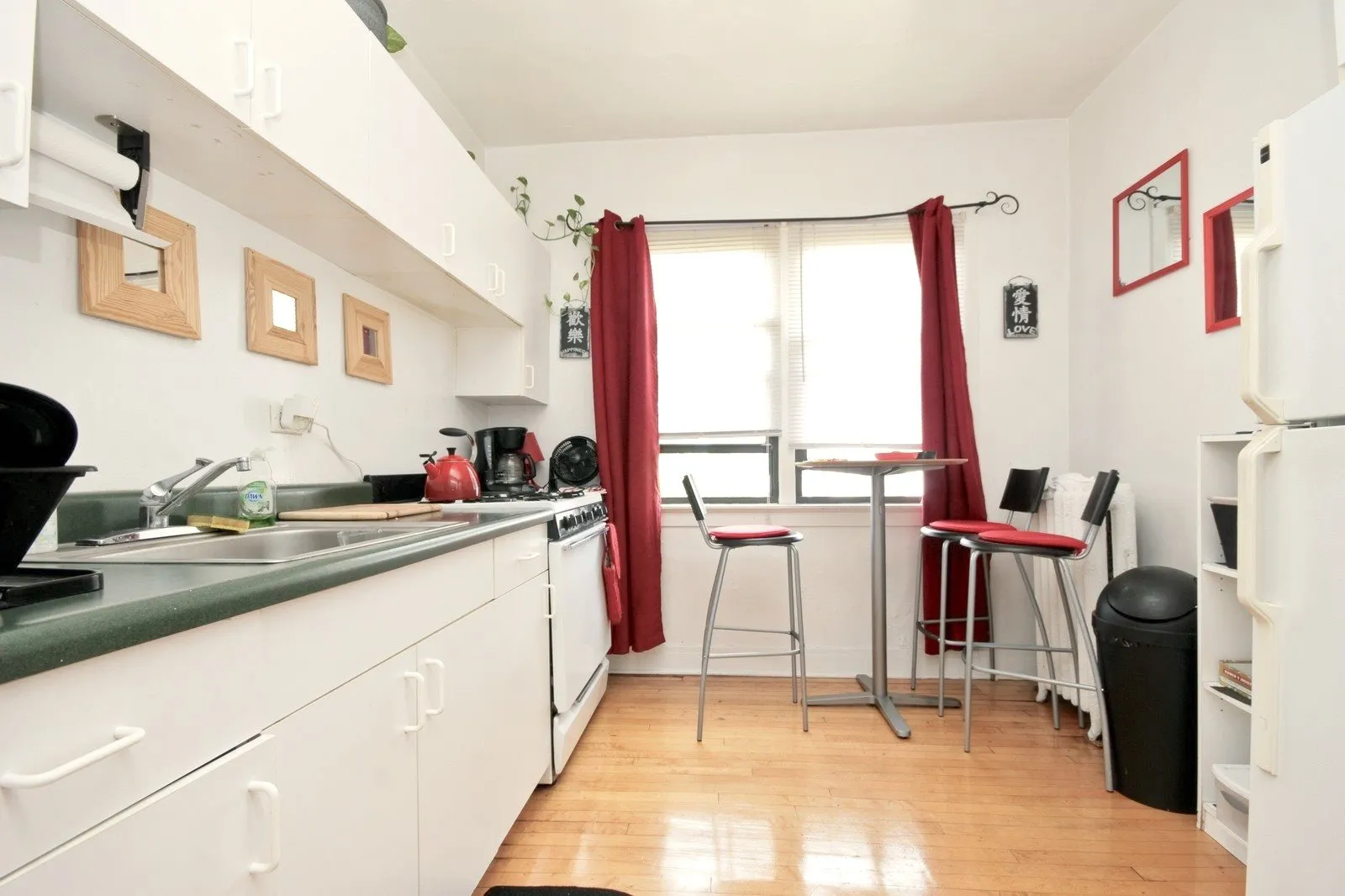 Ridge & Magnolia Apartments