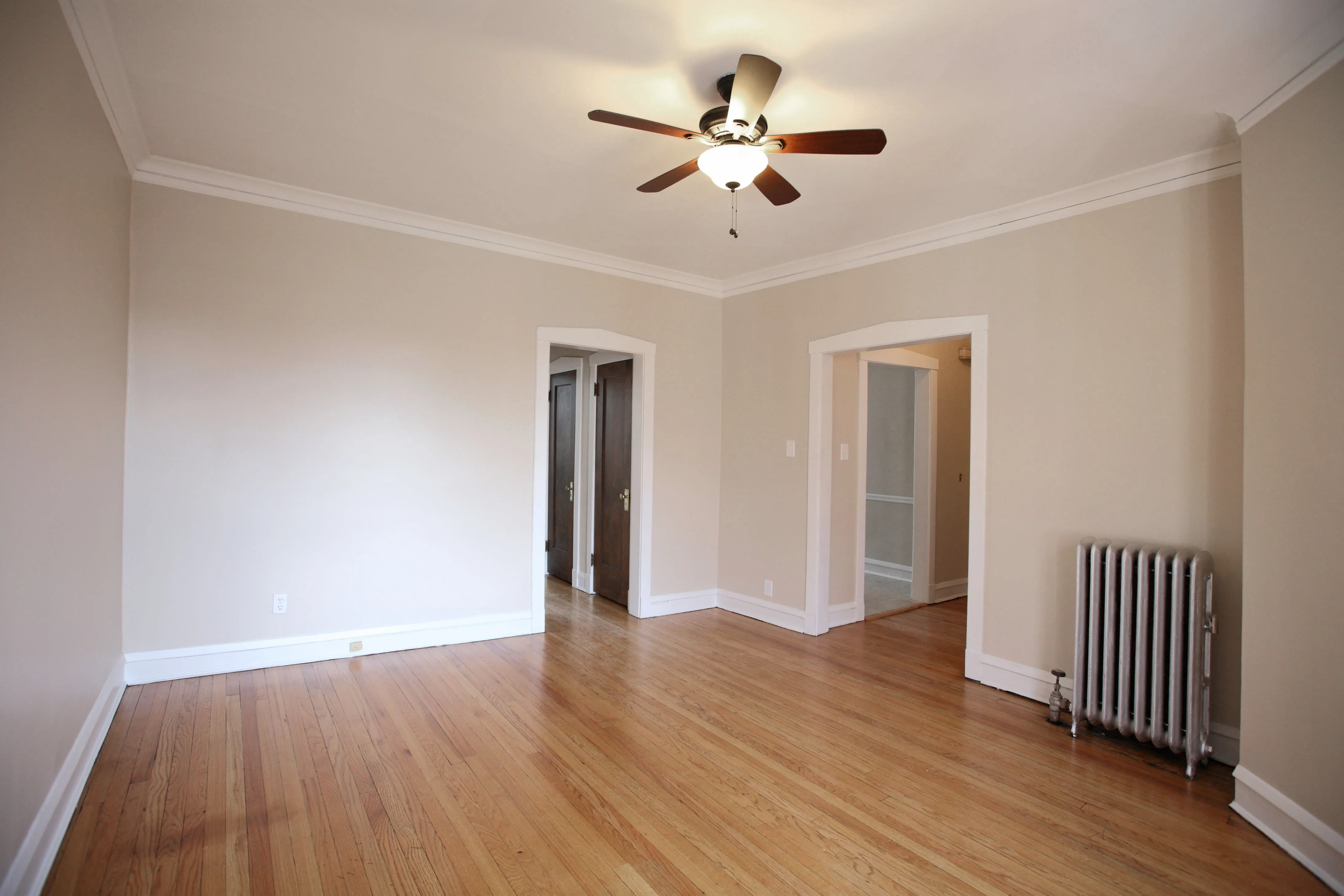 7765 N SHERIDAN RD 60626-The Sheridan Shores Apartments-unit#1A-Chicago-IL