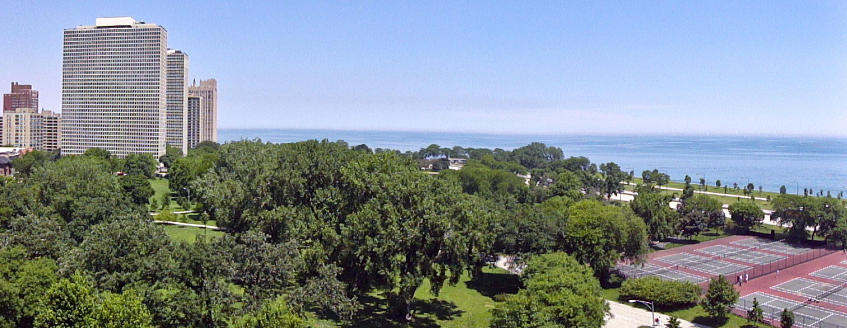 Del Prado Apartments