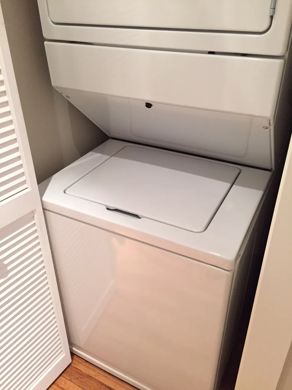 3607 N Lakewood Apartments