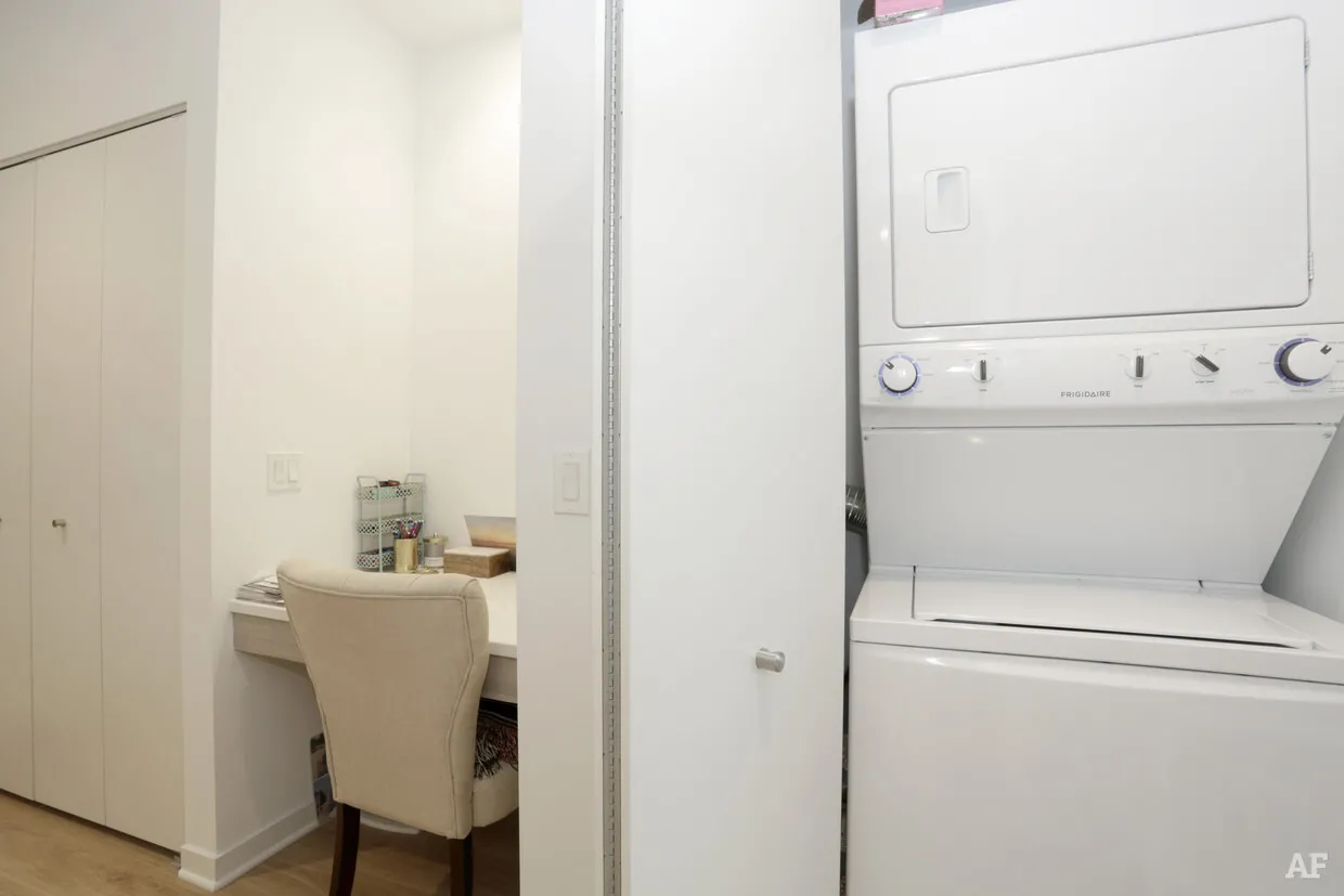 Webster Square Apartments Personal Laundry & Desk Space