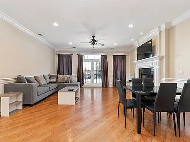 5062 N KIMBALL AVE 60625-The Kimball-unit#B-Chicago-IL