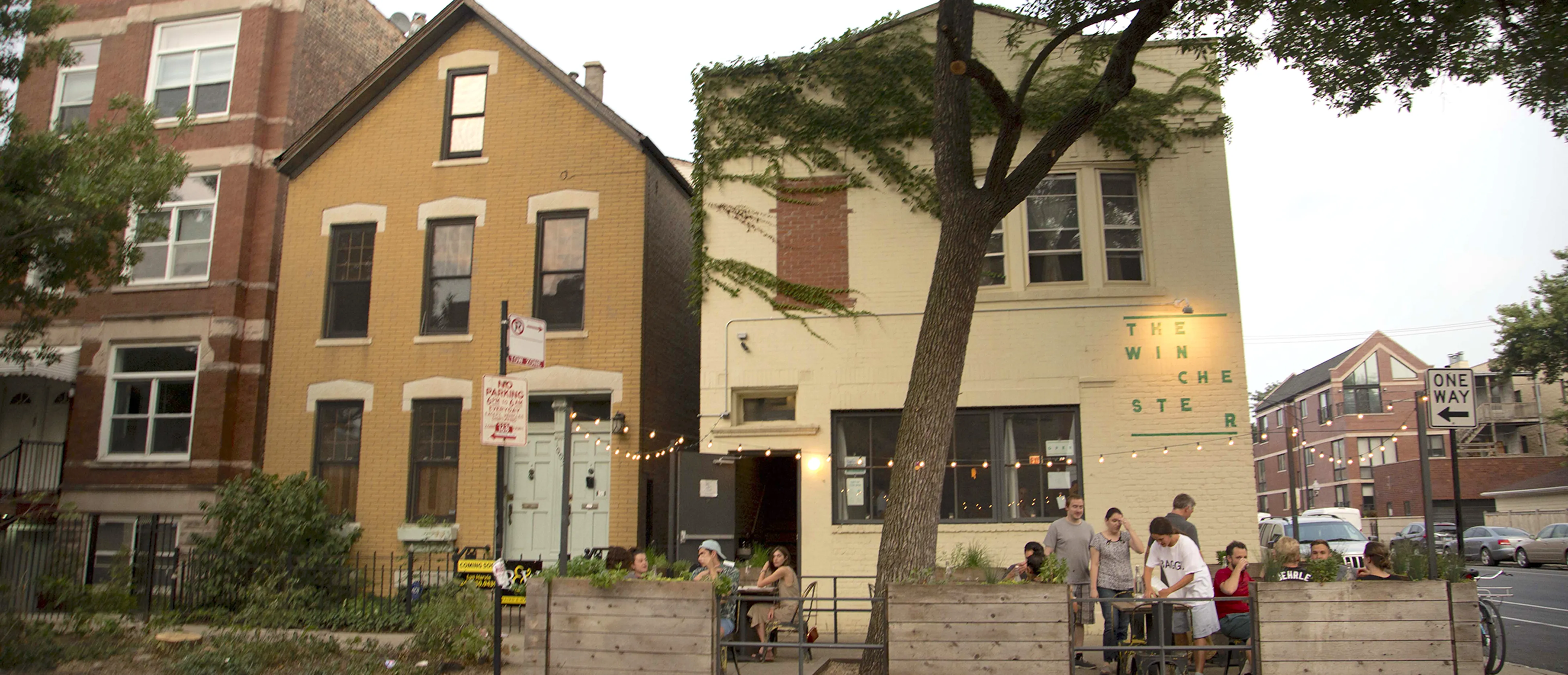 East Village Chicago Apartments For Rent Domu