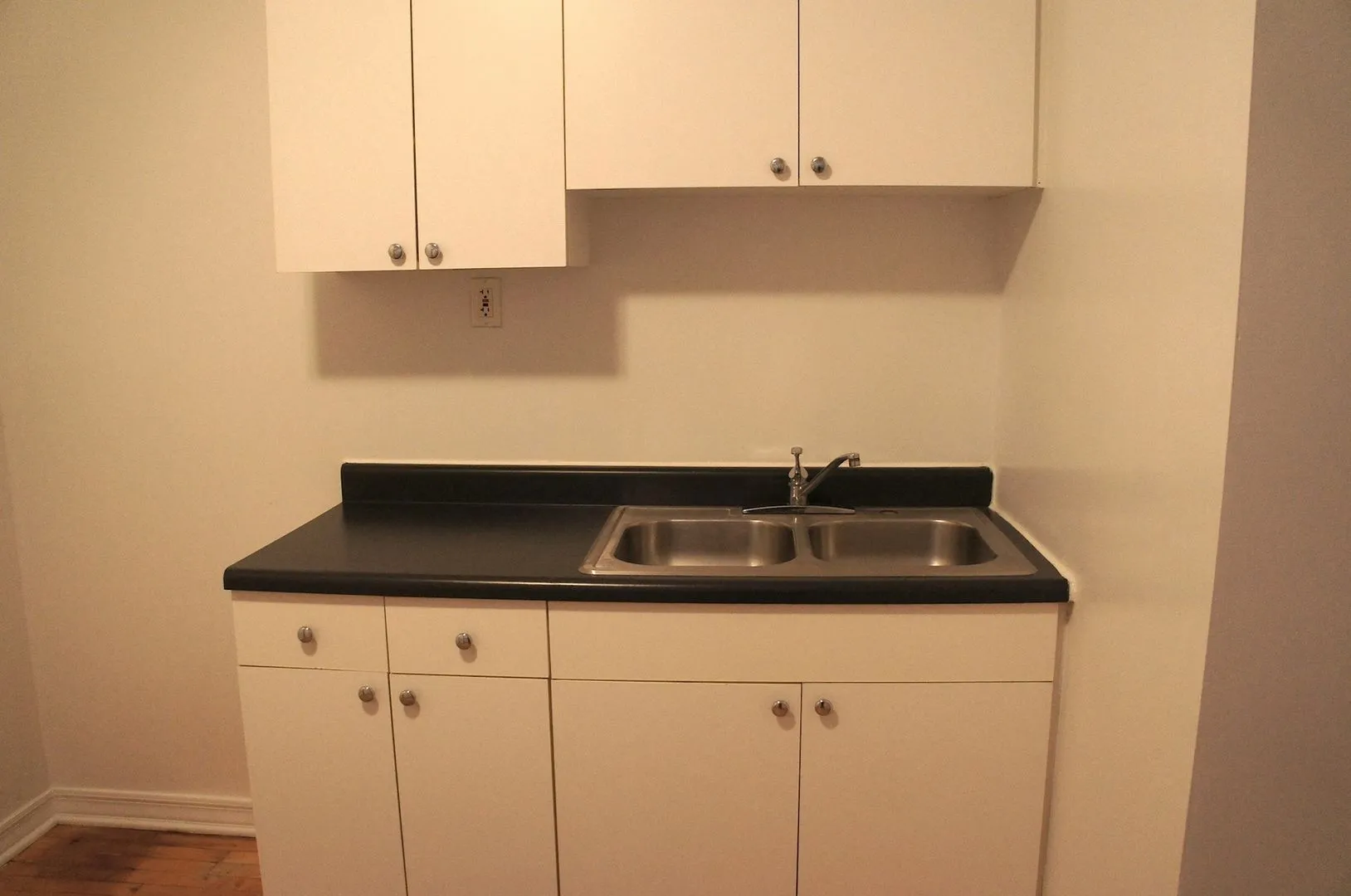 3000 N Whipple St, ,  60618, USA 60618-unit#1-Chicago-IL
