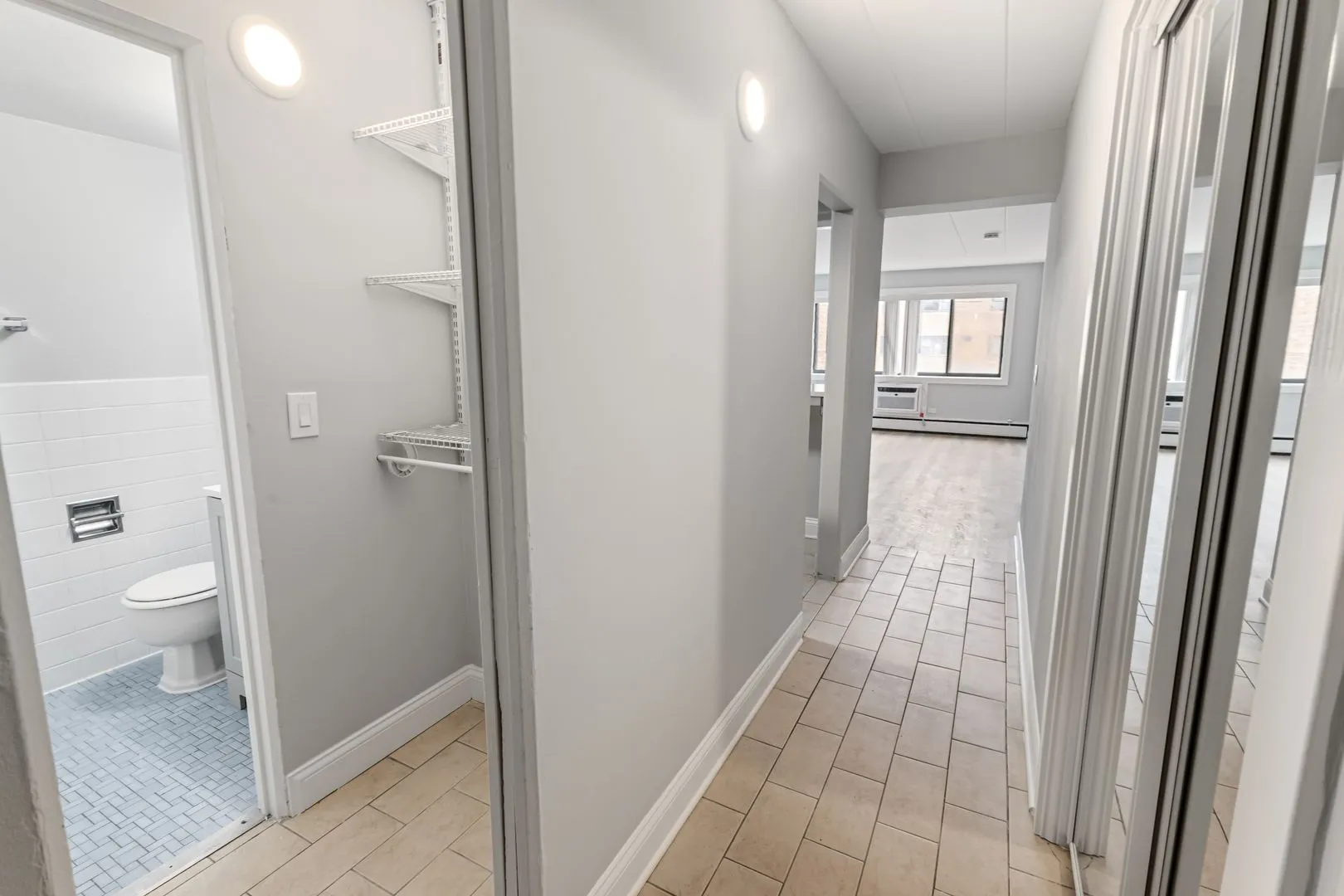 6012 N Kenmore Ave, , 60660, USA 60660-unit#4F-Chicago-IL