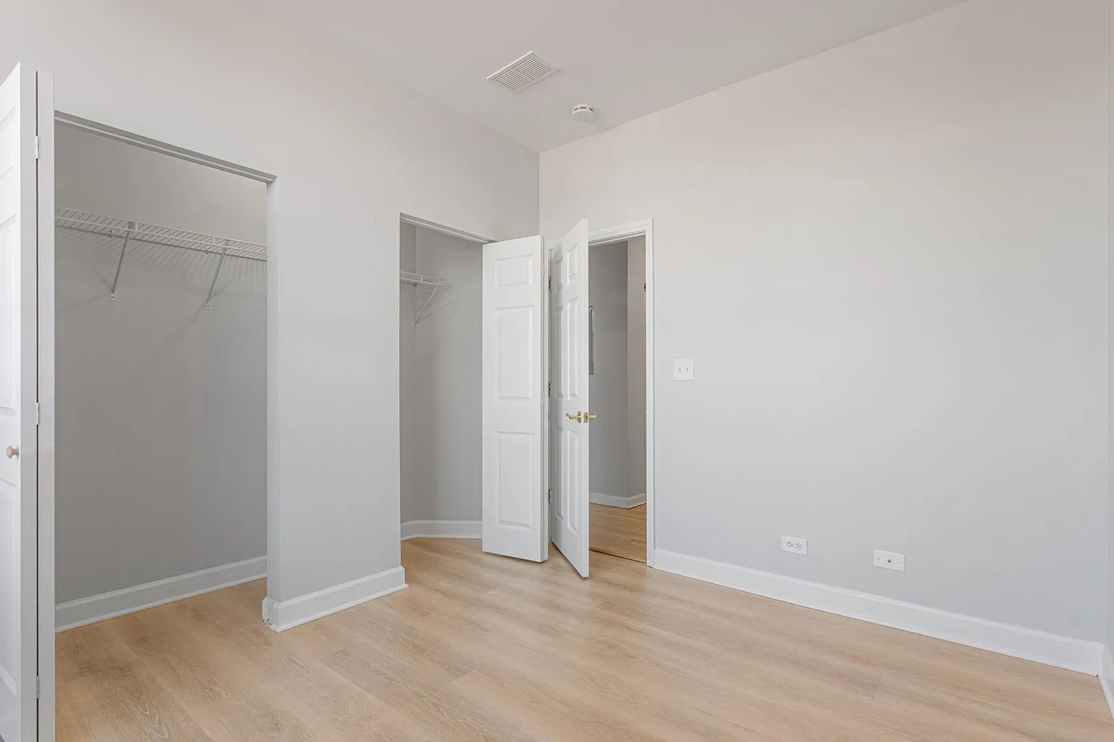 2451 W Howard St, ,  60645, USA 60645-unit#205-Chicago-IL