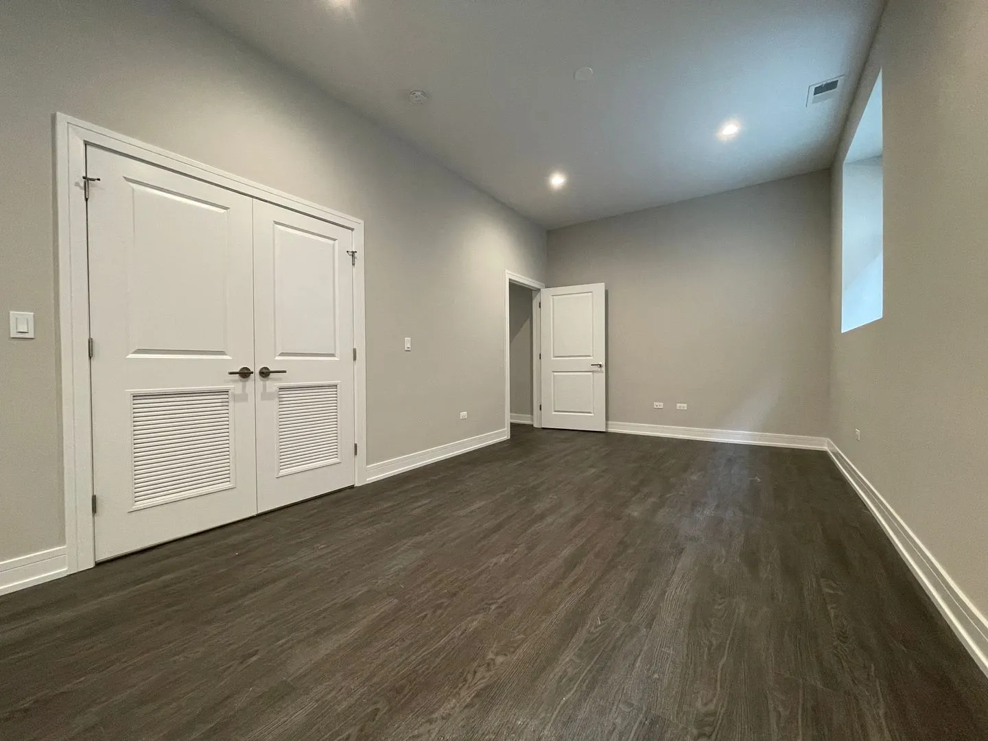 1730 W Greenleaf Ave, ,  60626, USA 60626-unit#1730-105-Chicago-IL