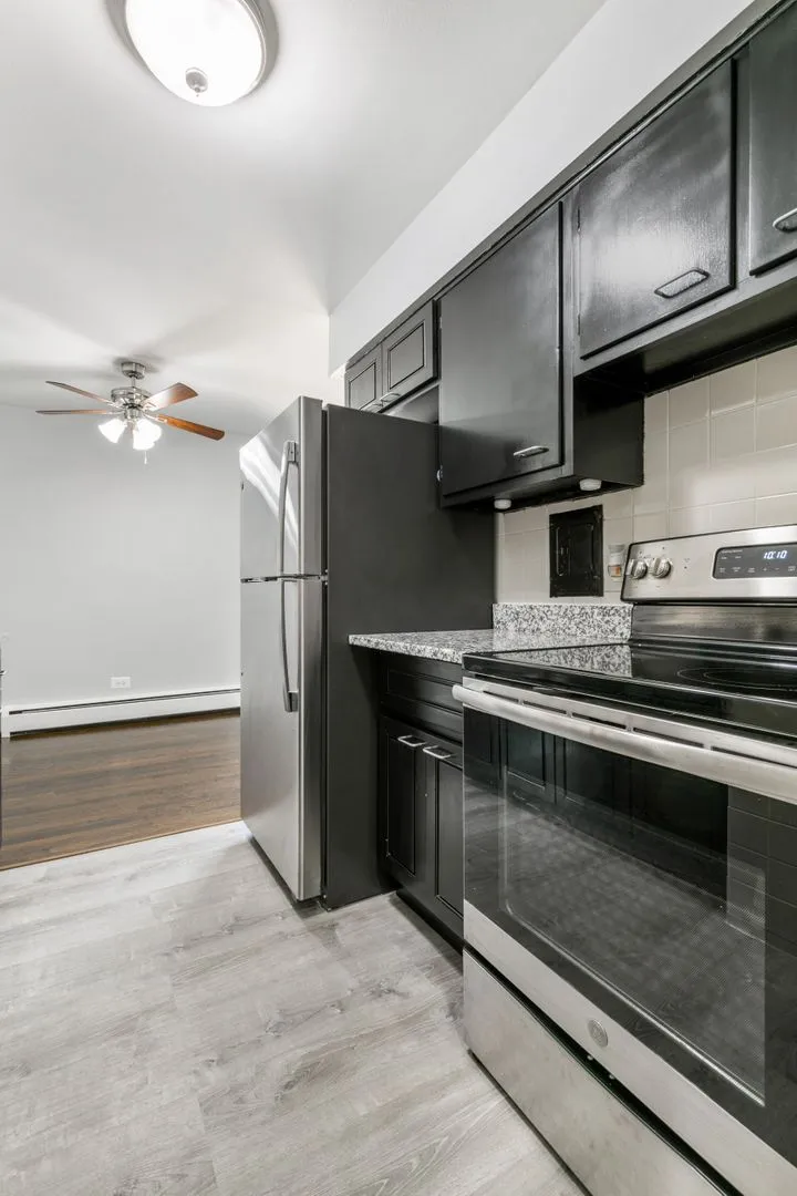 6021 N Winthrop Ave, , 60660, USA 60660-unit#507-Chicago-IL