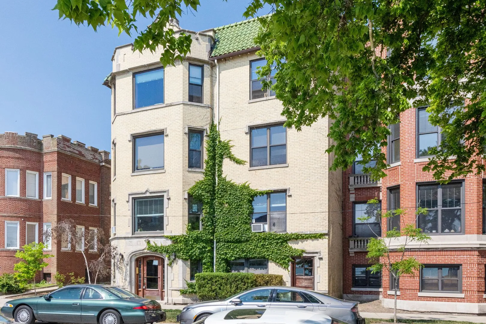 7510 N Eastlake Terrace, ,  60626, USA 60626-unit#2E-Chicago-IL