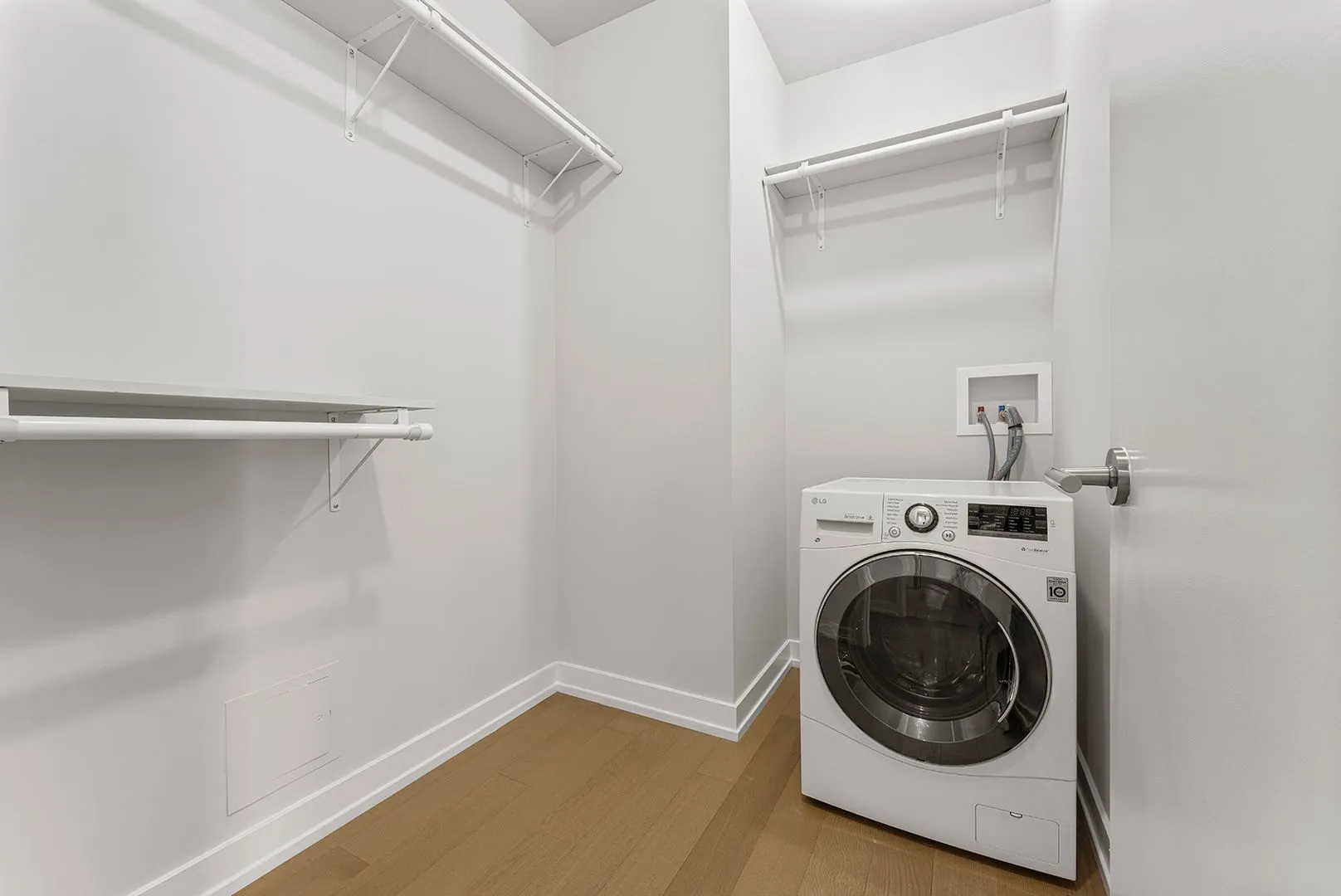 6019 N Winthrop Ave, , 60660, USA 60660-unit#411-Chicago-IL